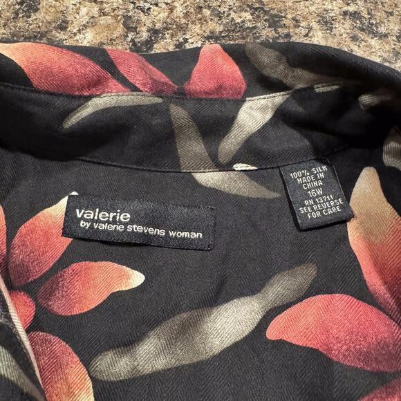 Valerie Stevens Top Silk Hawaiian Retro Resort Boho Button Up Floral Black 16W - Picture 3 of 5